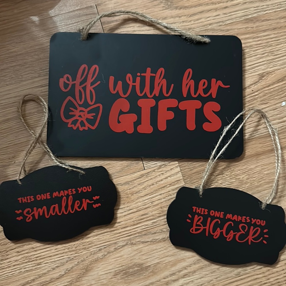 Alice in onederland- signs